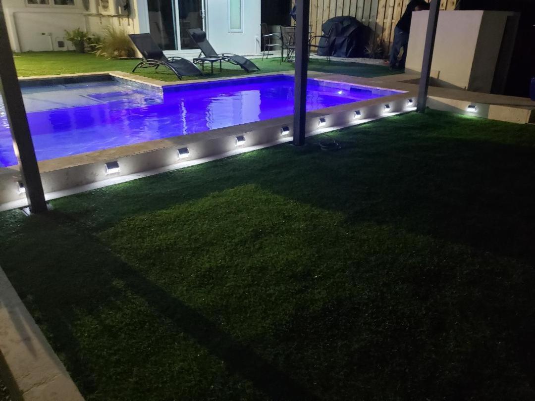 Adele'S Apartment With Pool, 5 Minutes Walk To The Beach Palm Beach Exterior photo